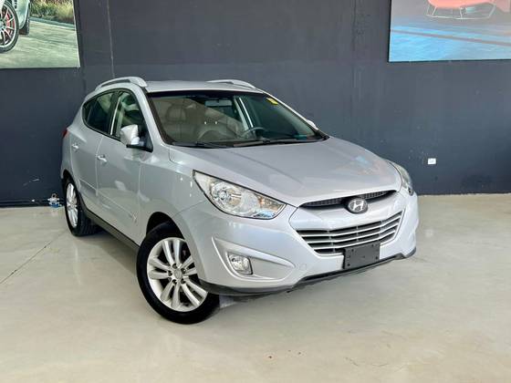HYUNDAI IX35 2.0 MPFI GLS 4X2 16V GASOLINA 4P AUTOMÁTICO HYUNDAI IX35 2.0 MPFI GLS 4X2 16V GASOLINA 4P AUTOMÁTICO